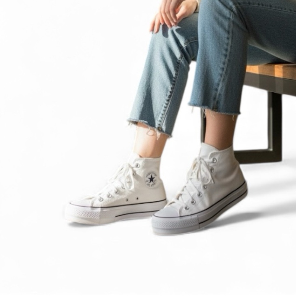 Converse Chuck Taylor All Star White High Top Sneakers Women 5.5 Classic Canvas